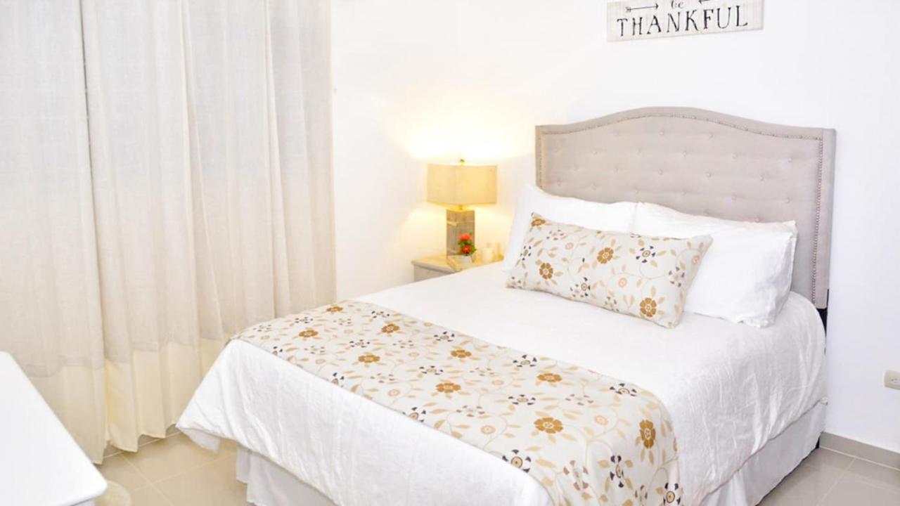 Dolce Villas At Harmony 2 Santiago De Los Caballeros Exteriör bild